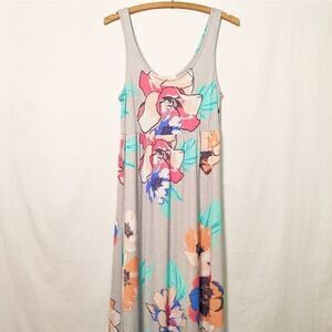 Entro Floral Maxi Dress‎